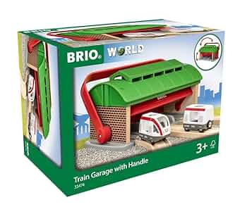 ブリオ　大型車庫＋転車台 7312350337365_00_L.jpg